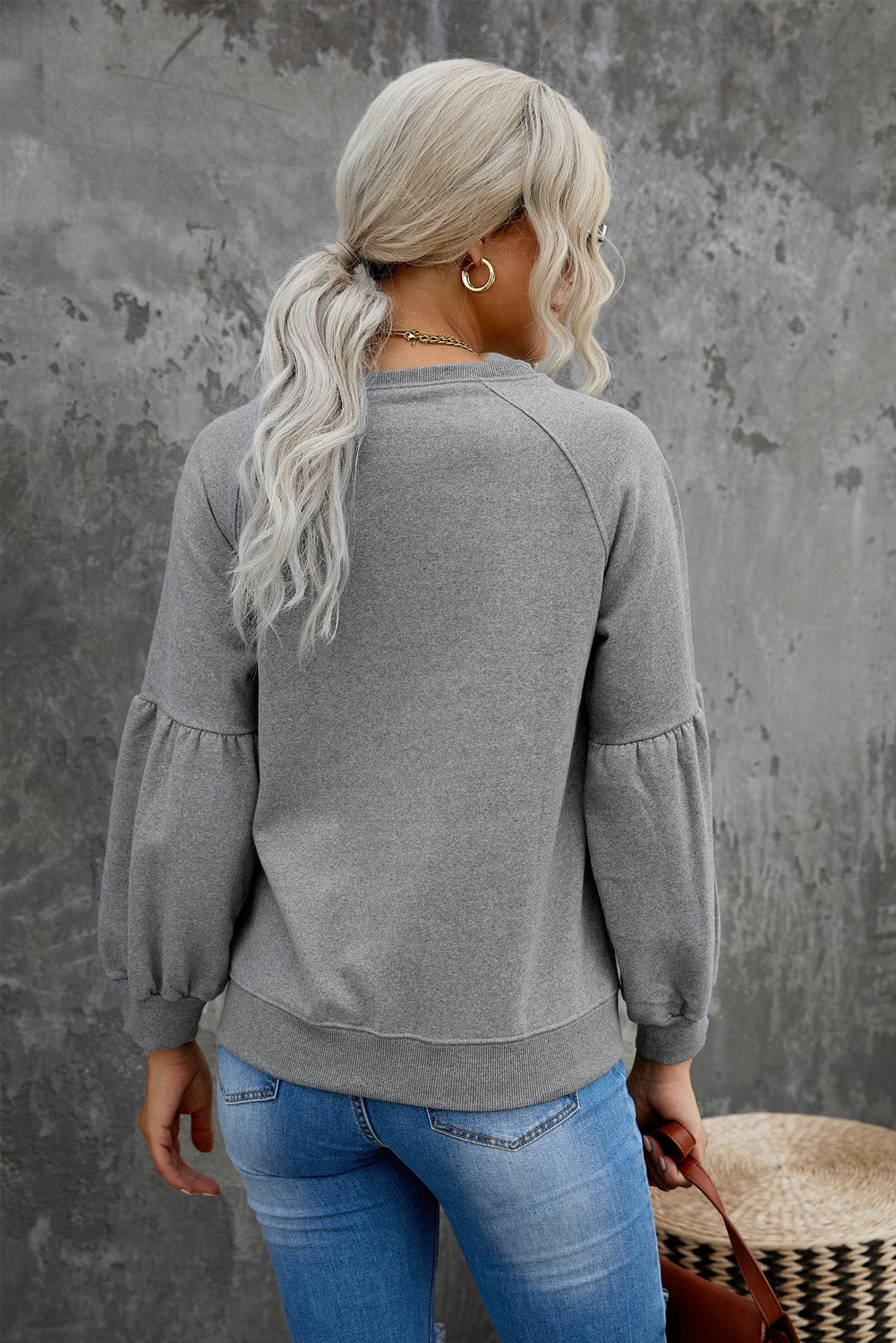 Raglan Patchwork Sleeve Pullover Sweatshirt | 2 Colors|