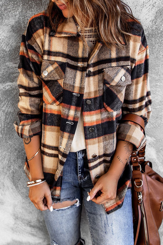 Geometric Plaid Print Pocketed Shacket